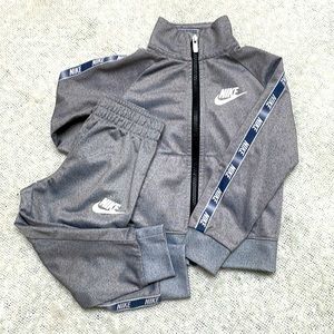 Silver Toddler Boys Nike size 2t Tracksuit